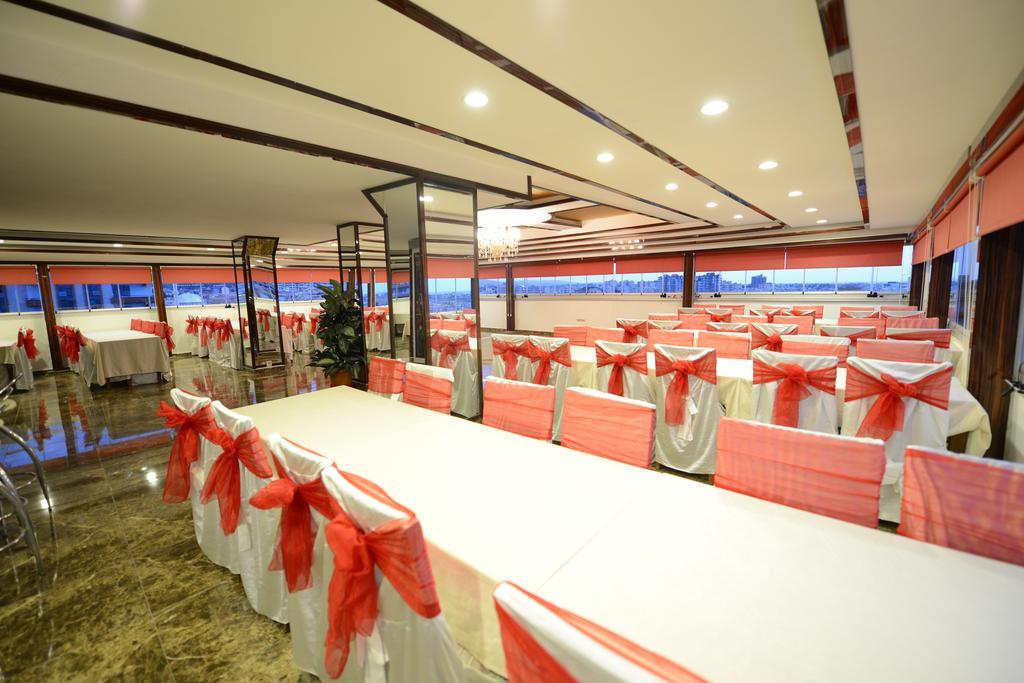 Grand Onur Hotel İskenderun Exteriör bild
